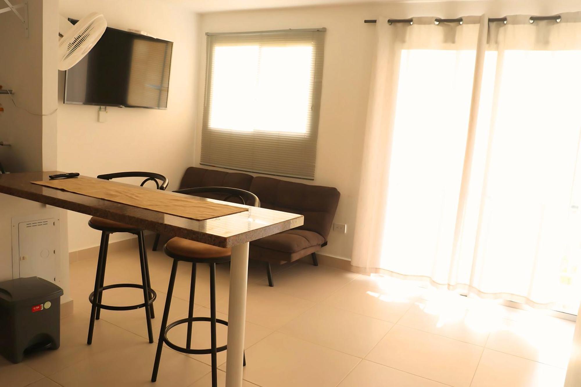 Hermoso Familiar Y Parejas Con Piscina En * Santa Marta (Magdalena)