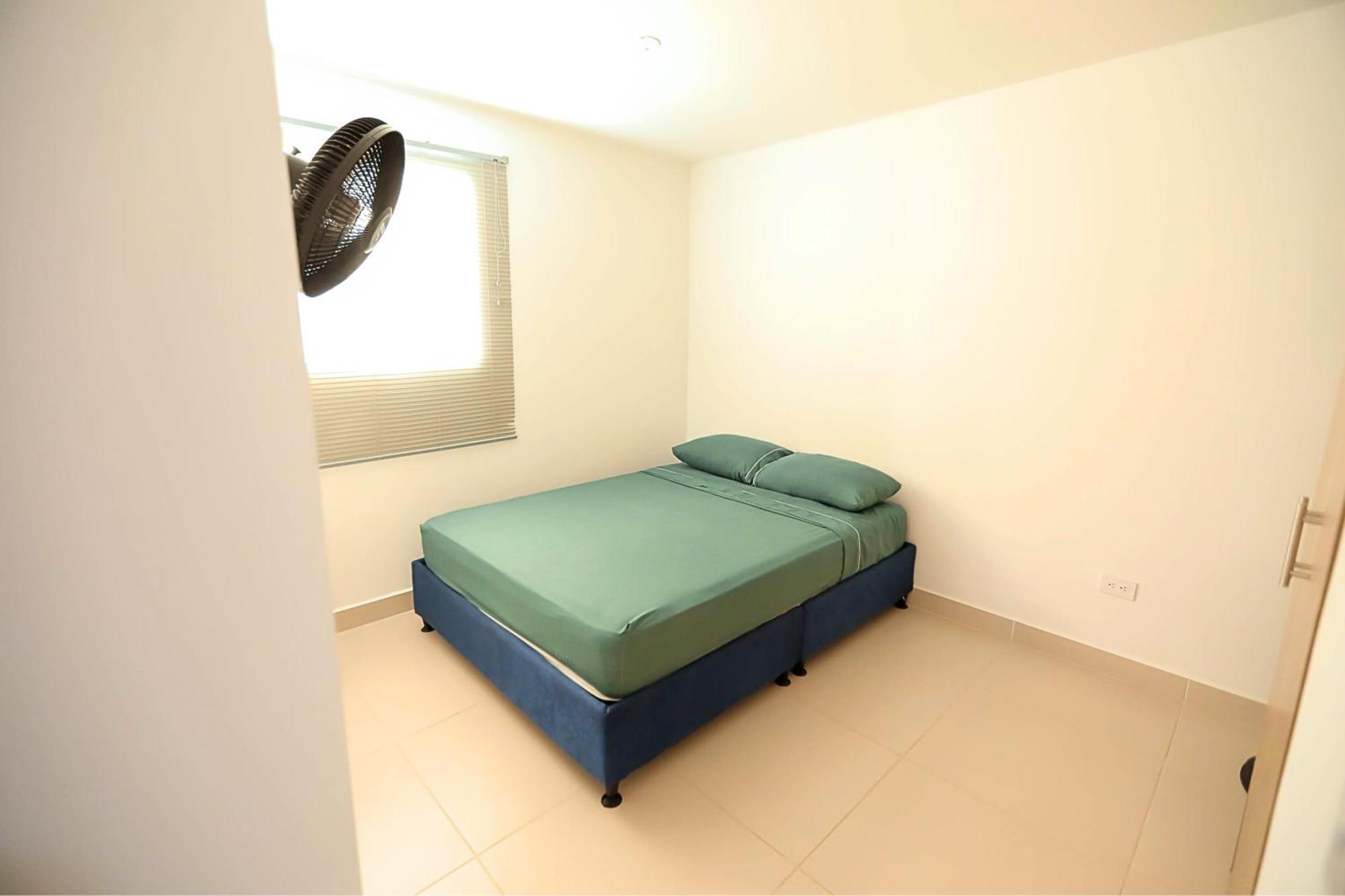 Hermoso Familiar Y Parejas Con Piscina En Apartment